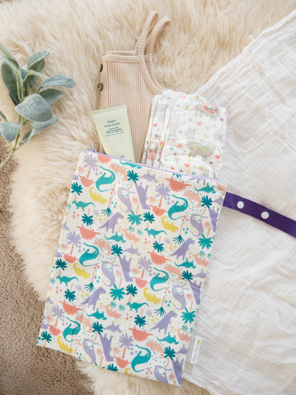 Travel Happens - Wet Bag (Medium + Handle) (Darling Dinos (Lilac Dino))