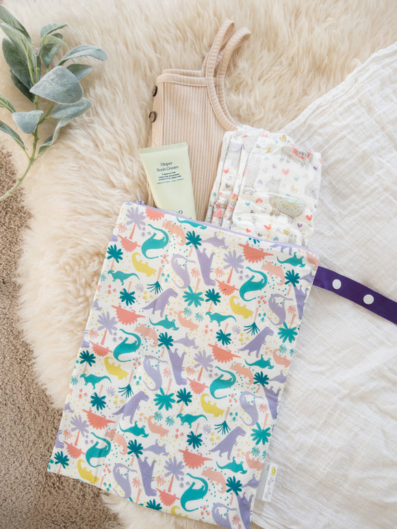 Travel Happens - Wet Bag (Medium + Handle) (Darling Dinos (Lilac Dino))