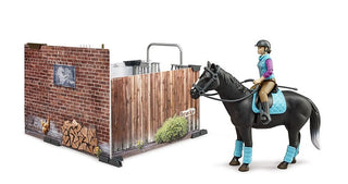 bworld set: Horse Barn