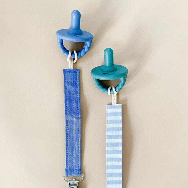 Itzy Clip - Fabric Pacifier Strap (Blue)
